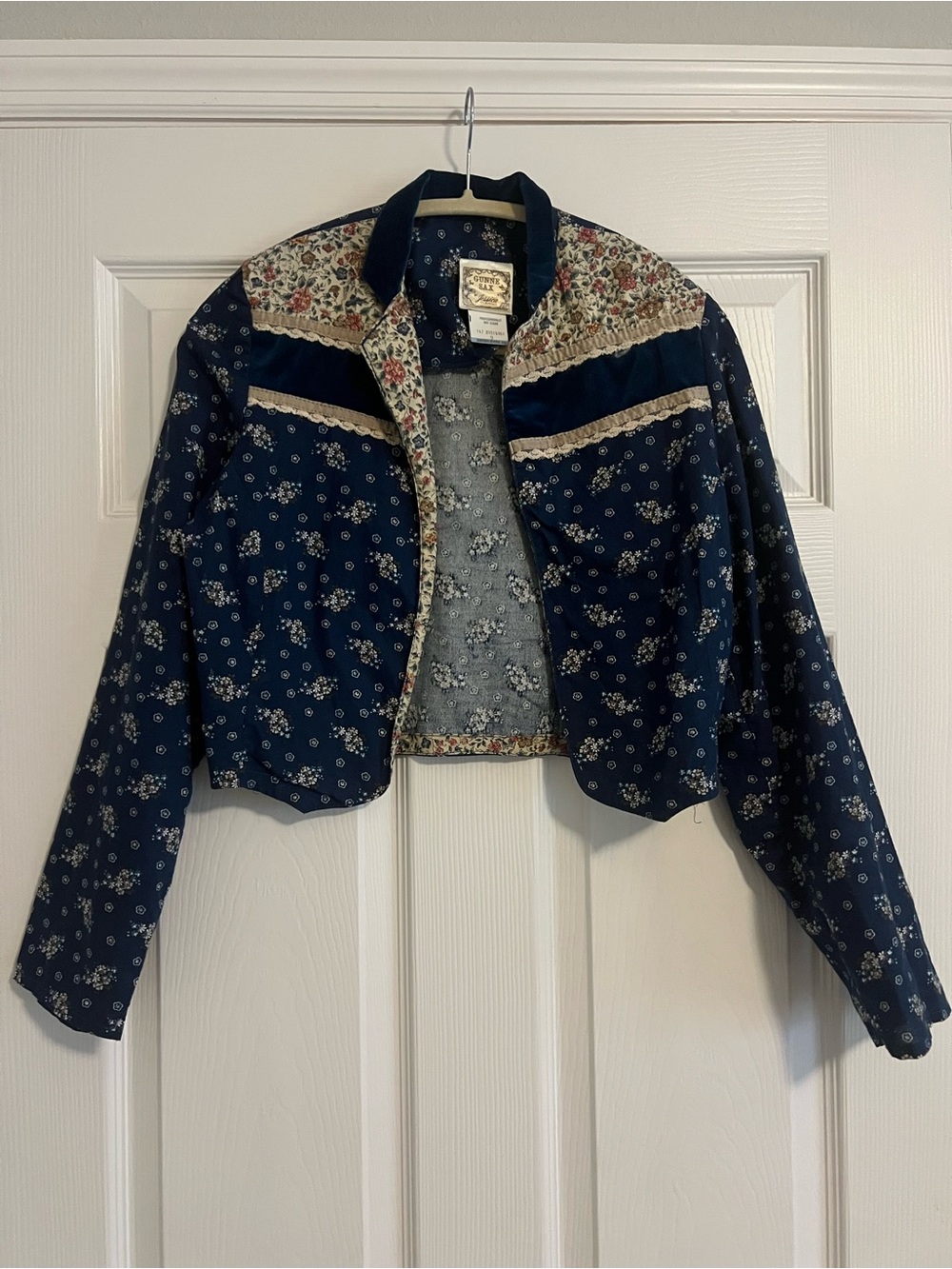 Gunne Sax Navy Floral Patchwork Cropped Jean Jacket with Lace Trim